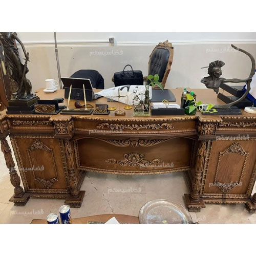 میز مدیریت شاهی